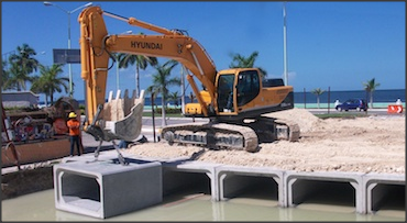 Cajones Entre las ventajas que ofrecen este tipo de estructuras se encuentran: Alta capacidad hidráulica / Rápida instalación / Resistencia estructural / Bajo costo Usos y aplicaciones: Conducción de aguas pluviales / Puentes / Canalización de ríos / Alcantarillas carreteras / Canales de riego / Galerías de instalaciones / Cisternas / Cárcamos de bombeo